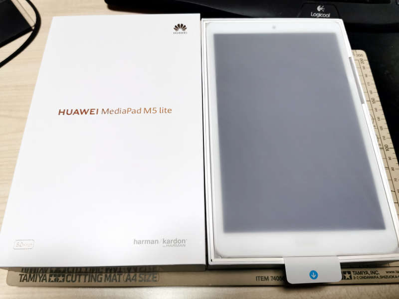 タブレット Huawei Mediapad M5 Lite 8 を買ってみたわけだが デレステ ミリシタ ゲーム日記とかとか 1品